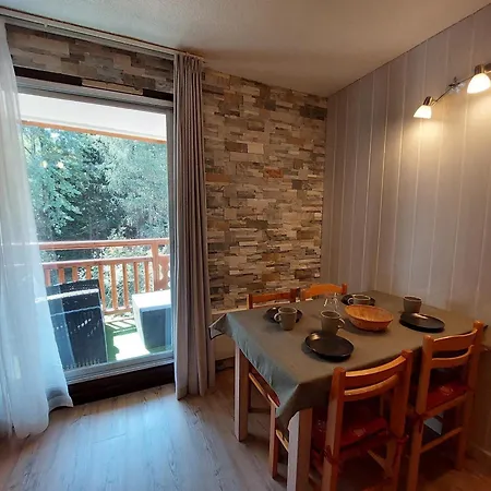 Calme Avec Balcon, Près Des Pistes, Parking Inclus - Fr-1-516-222 *