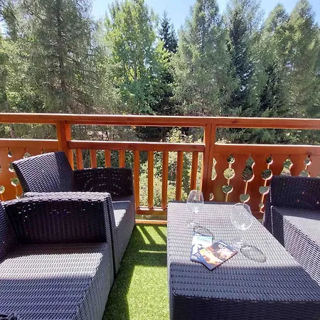 Appartement Calme Avec Balcon, Près Des Pistes, Parking Inclus - Fr-1-516-222 *